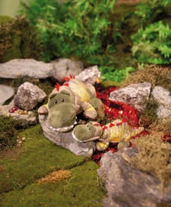 Nici 48811 Dinosaurier Fossily 25cm Liegend Plüsch Kuscheltier Dino GREEN 17 Nici 48811 Dinosaurier Fossily 25cm Liegend Plüsch Kuscheltier Dino GREEN -Nici 48811 12 48814 Milieu 1697x2048